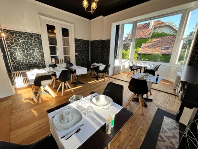 La Villa Blanche Spa Bagian luar foto